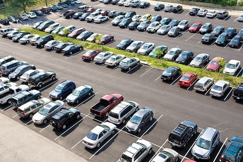 Nơi tổ chức hội nghị cần có bãi đỗ xe rộng rãi