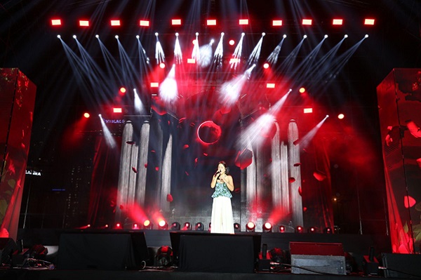 Ánh sáng giúp nghệ sĩ truyền tải cảm xúc tới khán giá K-EXPO Concert 2022