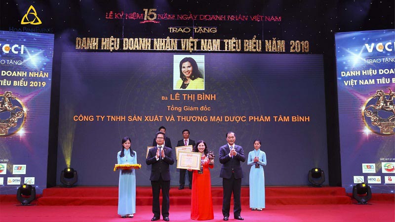 Kỷ niệm 15 năm ngày doanh nhân Việt Nam