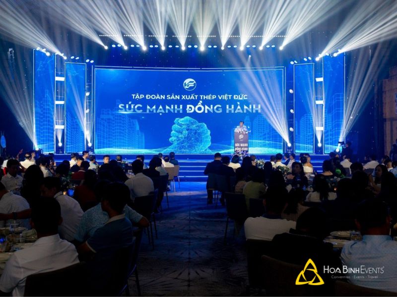 Hội nghị khách hàng tập đoàn Thép Việt Đức được thực hiện bởi HoaBinh Events