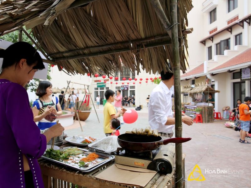 Gian hàng chợ quê phù hợp với hội chợ ẩm thực